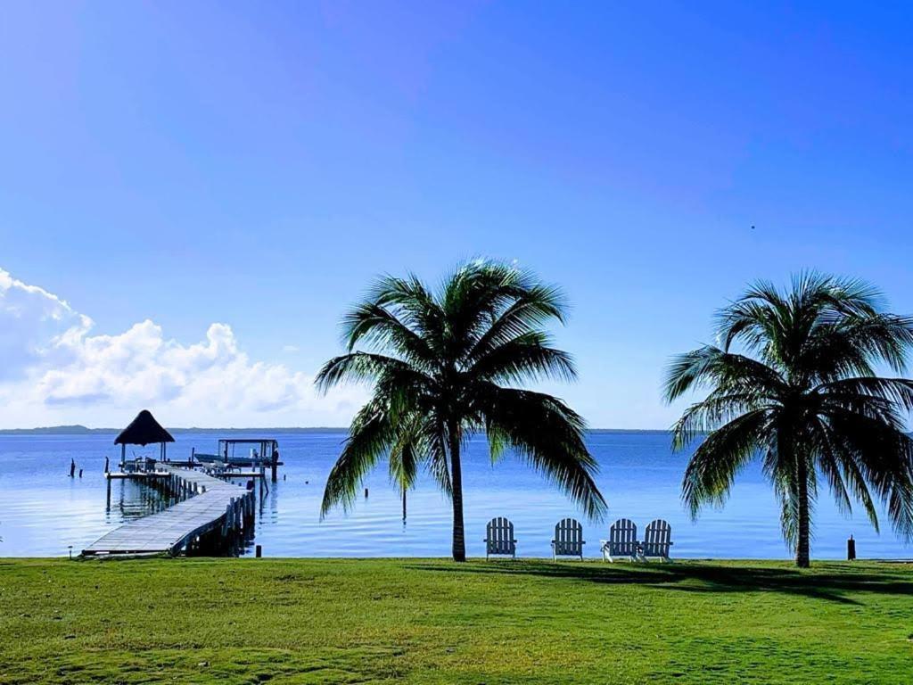 Tilt-Ta-Dock Resort Belize Коросаль Экстерьер фото