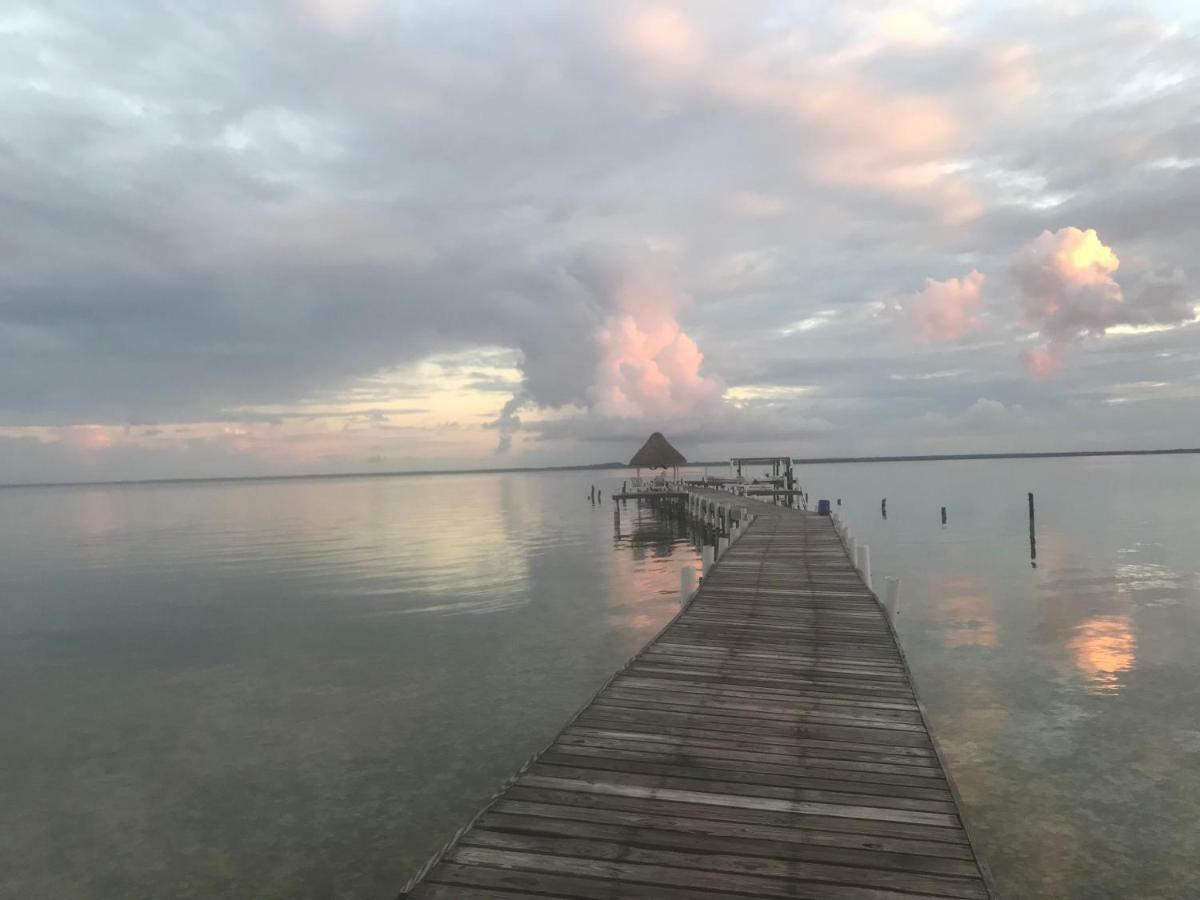 Tilt-Ta-Dock Resort Belize Коросаль Экстерьер фото